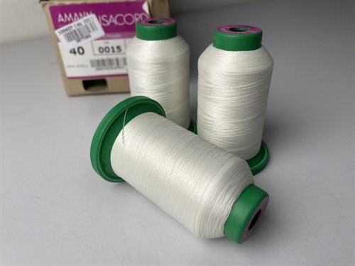 Amann isacord 40 tråd i offwhite
